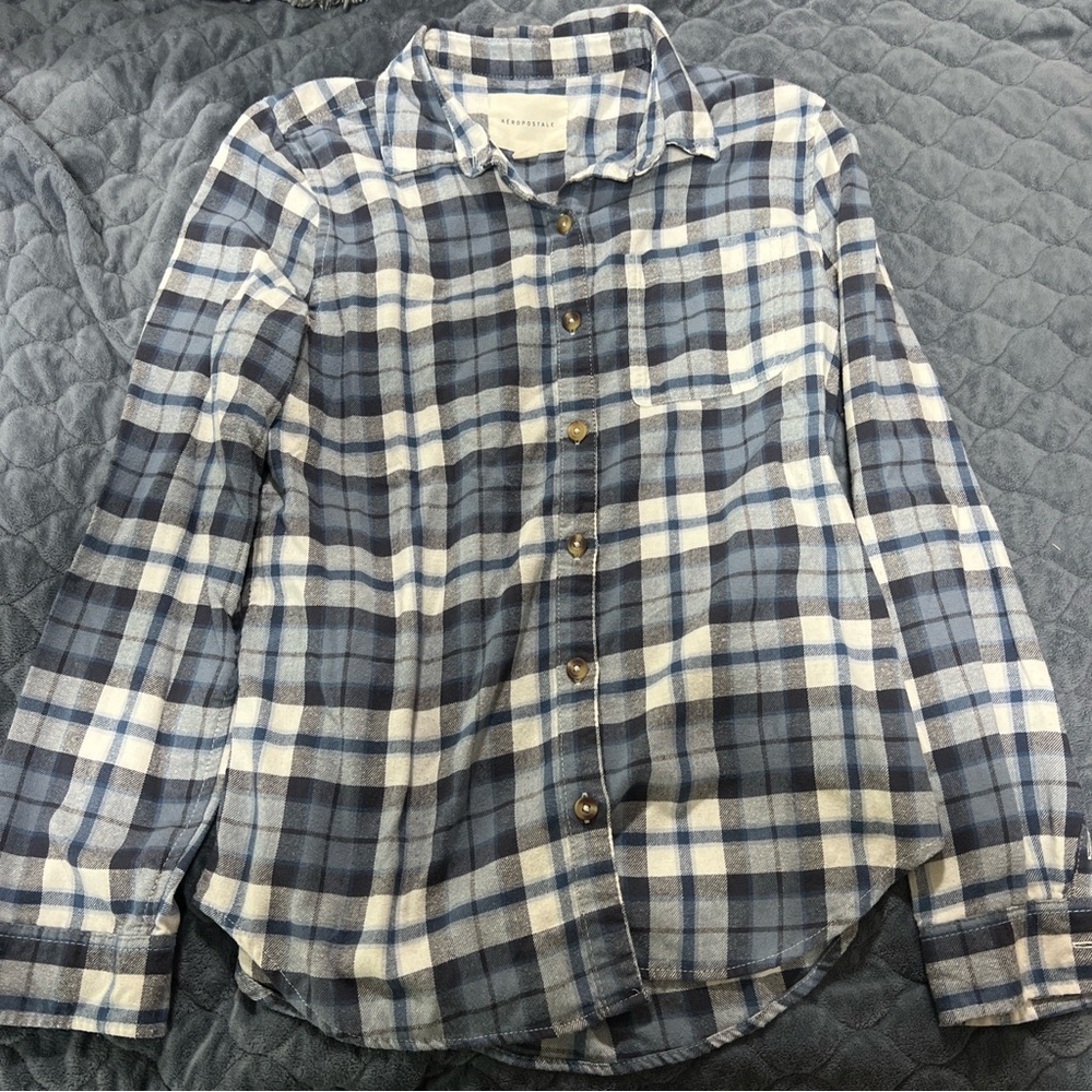 Aeropostale checkered long sleeve thick shirt